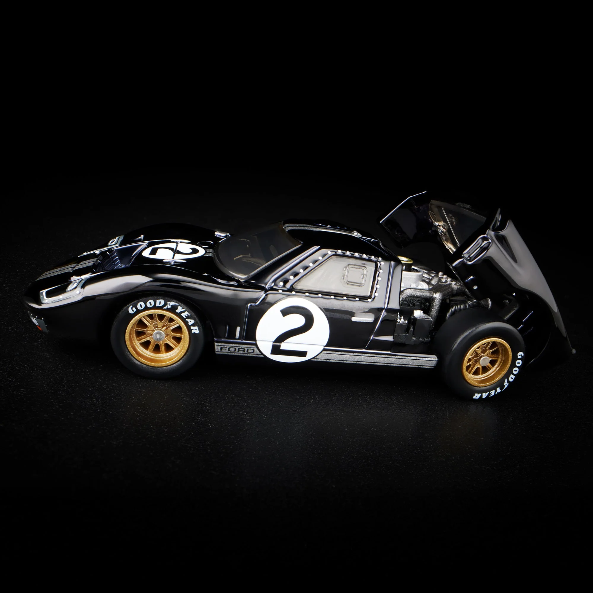 RLC Exclusive Ford GT40 MkII - Image 11