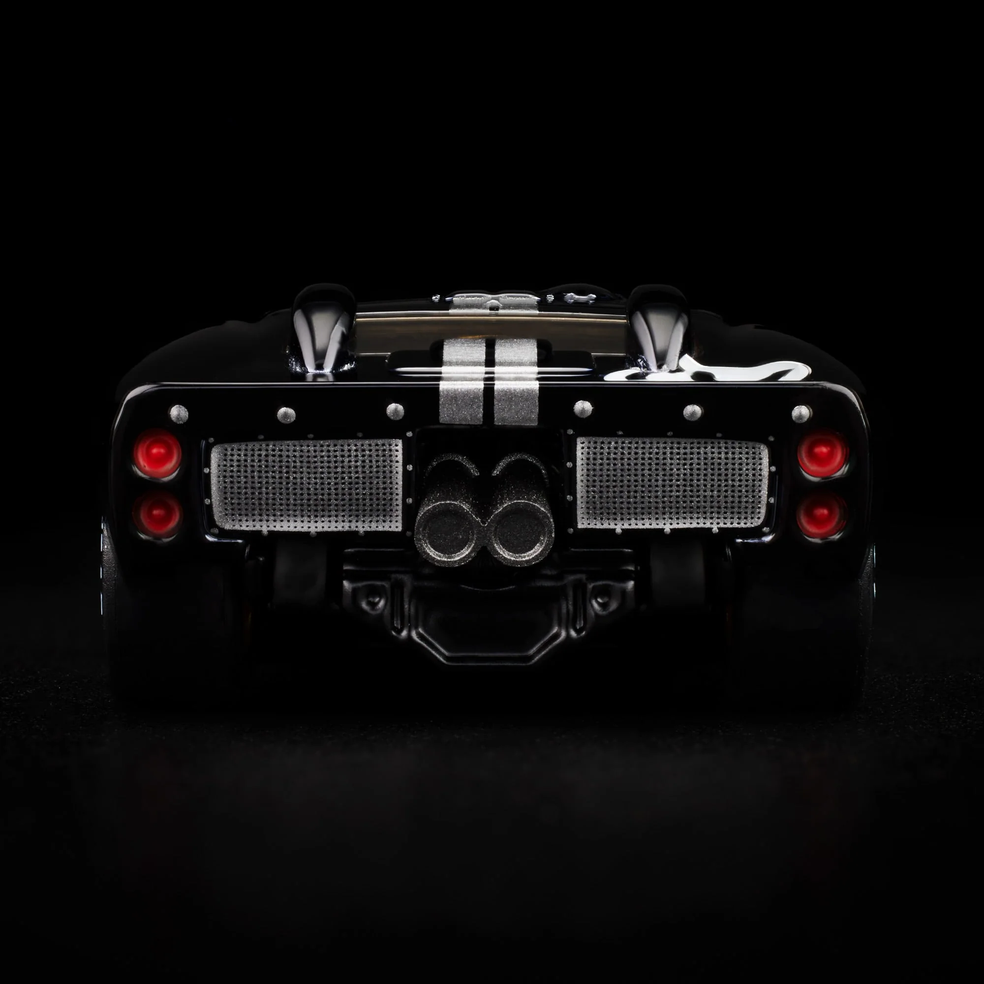 RLC Exclusive Ford GT40 MkII - Image 6