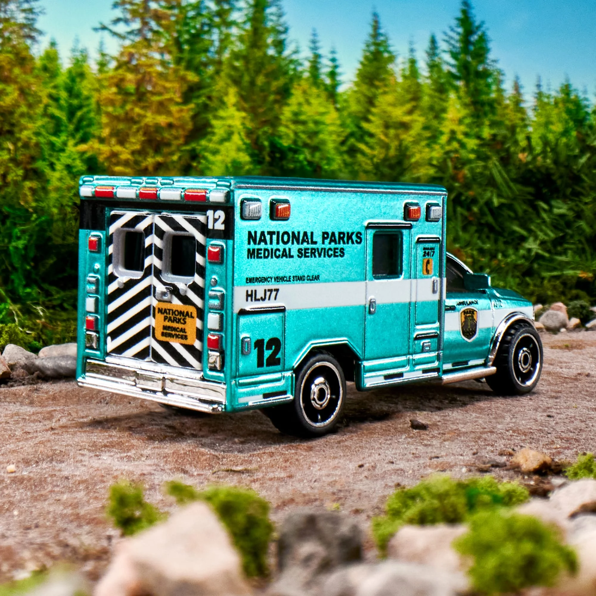 Matchbox 2019 Ram Ambulance - Image 4