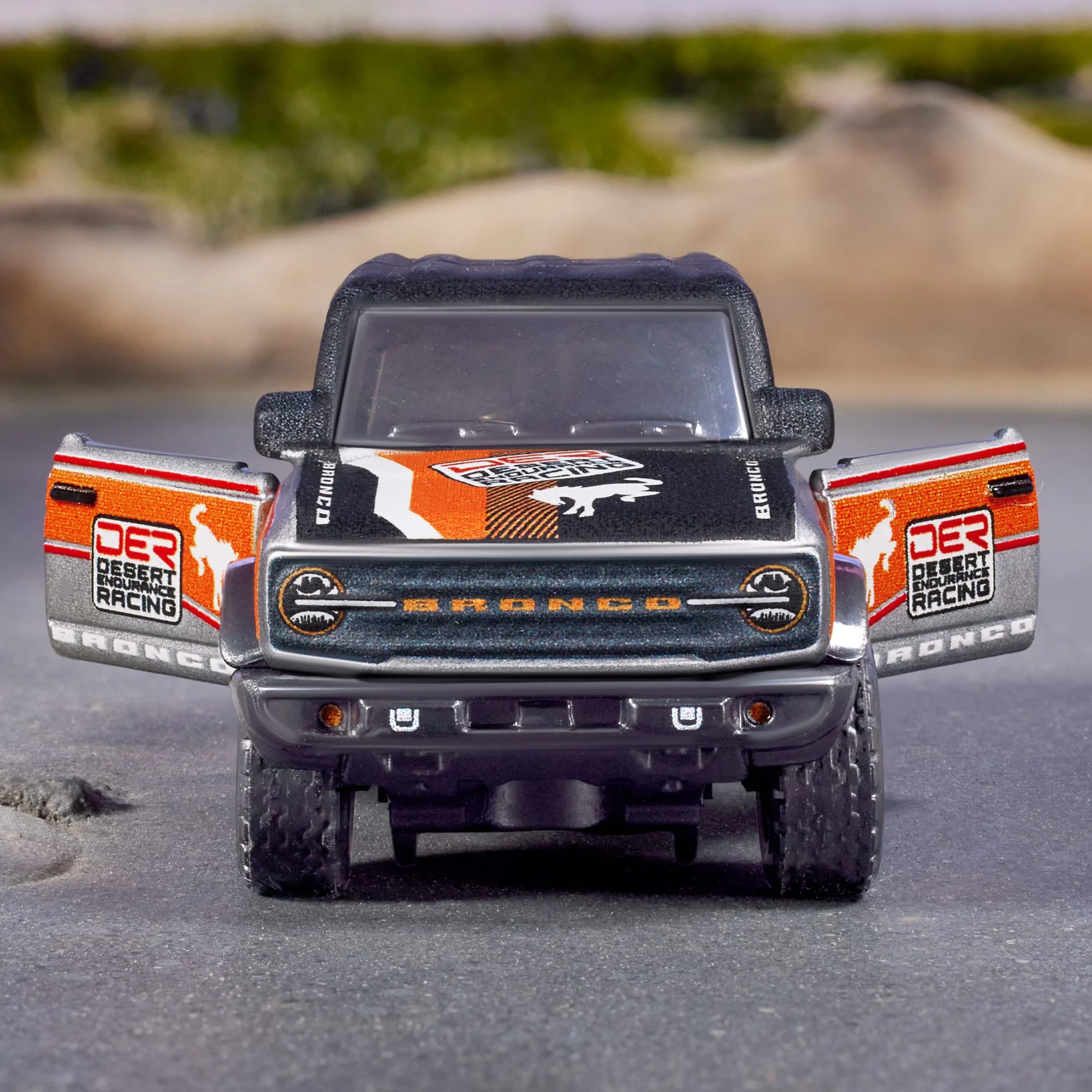Matchbox 2021 Ford Bronco - Image 9
