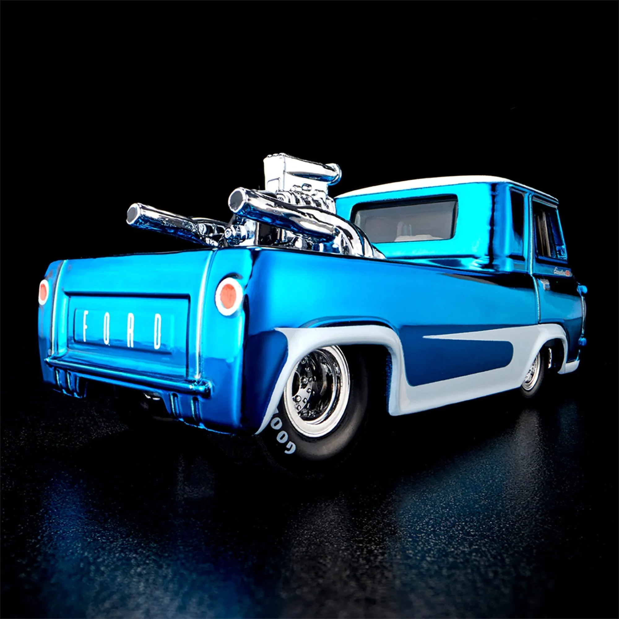 RLC Exclusive Hi-Po Hauler - Image 7