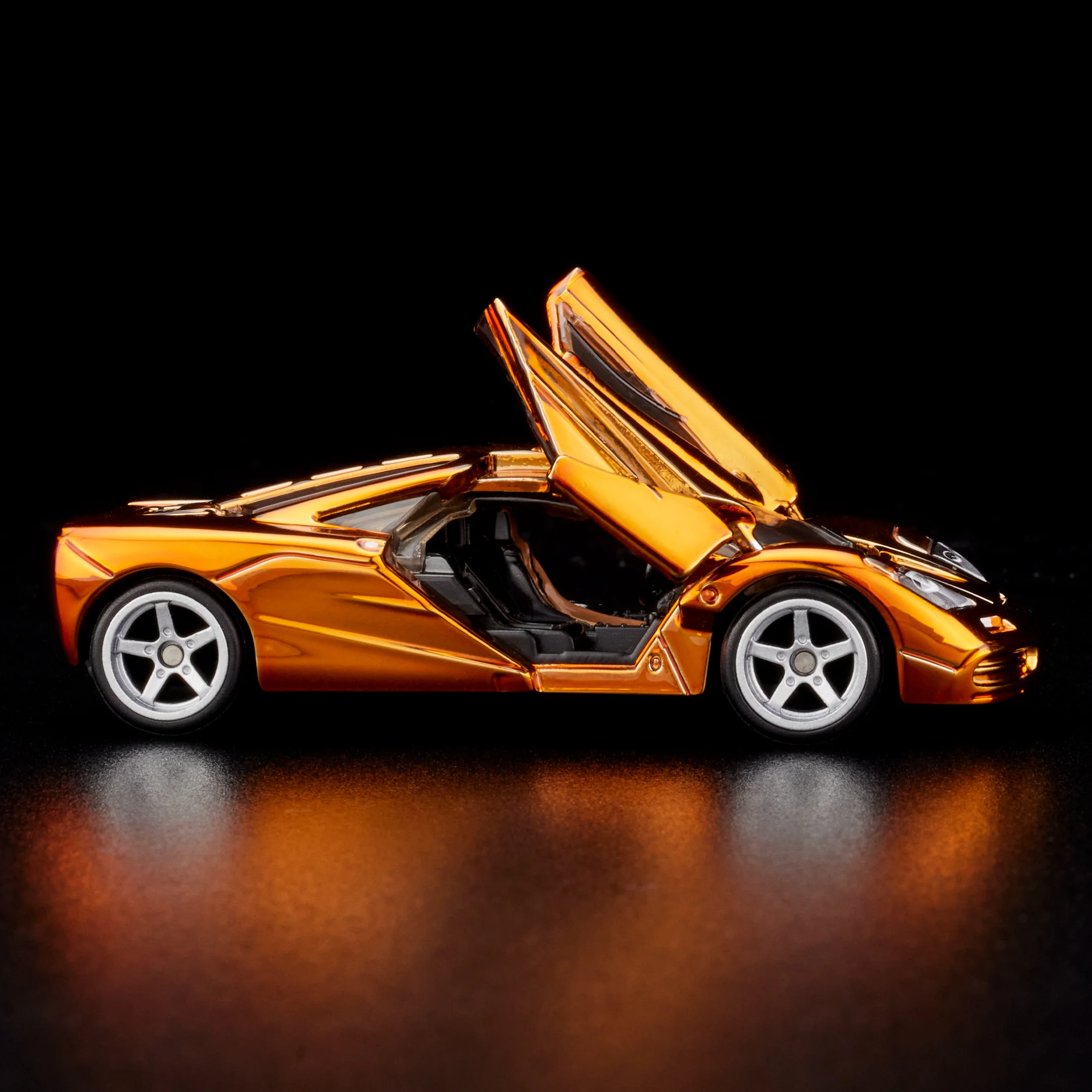 RLC Exclusive McLaren F1 - Image 5