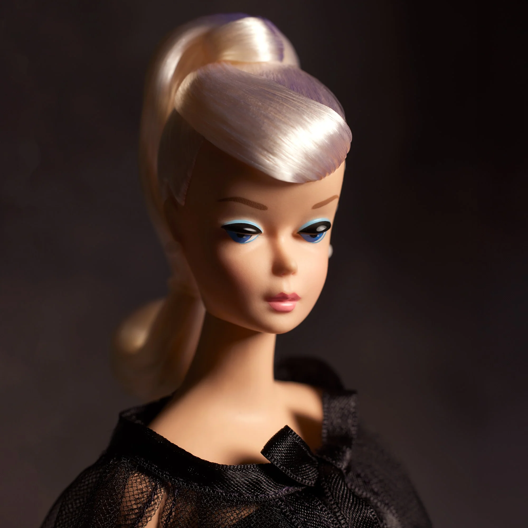 Swirl Pony Barbie Doll - Image 7